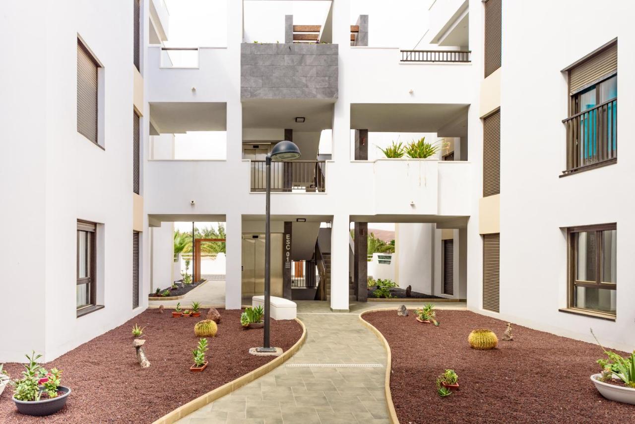 Modern Apartment In Residential Complex With Pools Costa De Antigua Ngoại thất bức ảnh