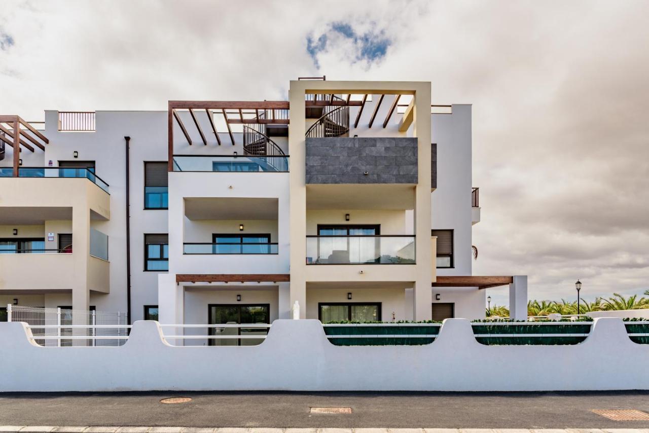 Modern Apartment In Residential Complex With Pools Costa De Antigua Ngoại thất bức ảnh